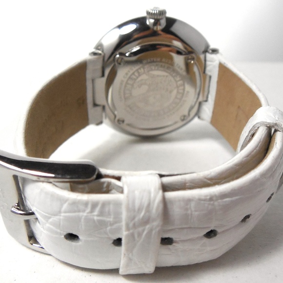 Diamond 0.62 Tcw. Mother-of-pearl Dial Watch